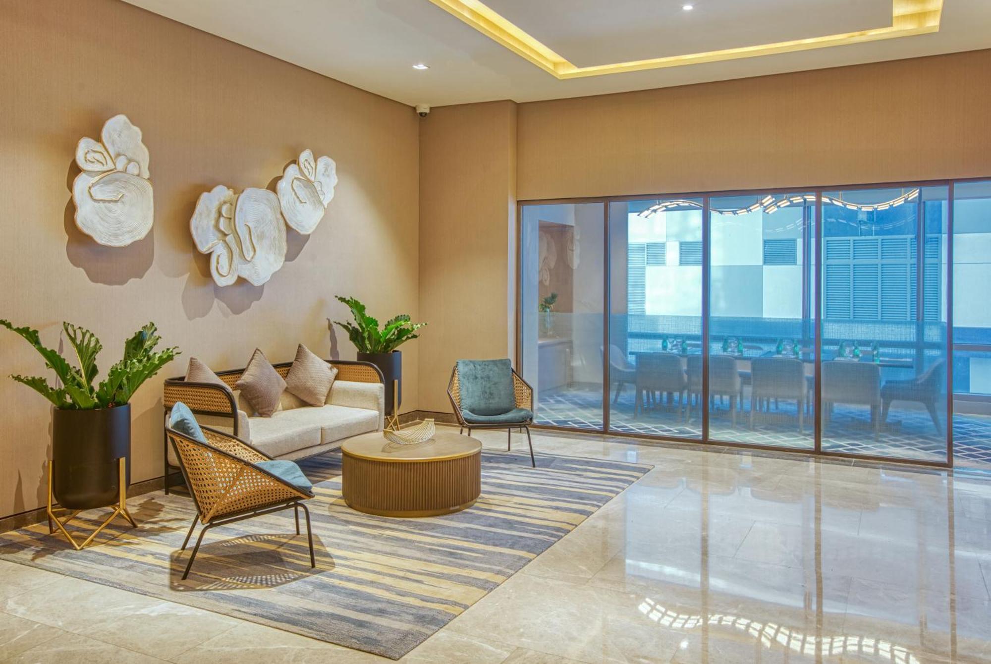 Belmont Hotel Mactan Lapu-Lapu City Exterior foto